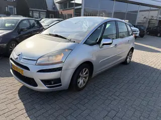 Citroen C4 Picasso 1.6 VTi Business 5p. Verbruikt wat koelvloeistof
