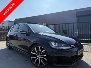 Volkswagen Golf 2.0 GTD DSG7 Sport&Sound Panorma|Leer 2015