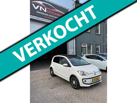 Volkswagen Up! 1.0 high up! BlueMotion PANORAMADAK NAVI NAP
