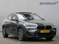 BMW X2 xDrive25e High Executive 220 Pk Automaat Navigatie / M-pakket / Leer / Schuifdak / Camera / D