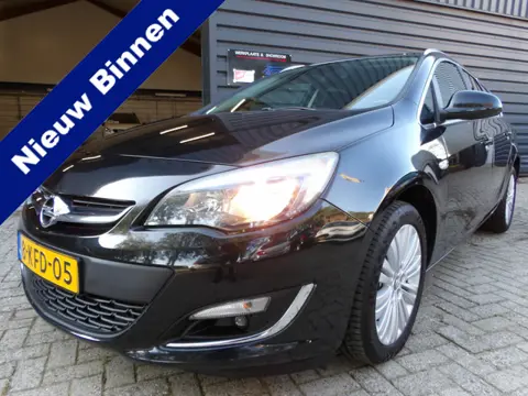 Opel Astra Sports Tourer 1.4 Turbo Design Edition Trekhaak Clima Cruise Control