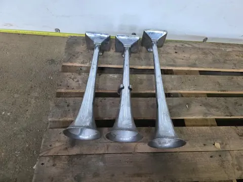 Truck Hoorns RVS Set Luchthoorns / Truck Hoorns – 3 Stuks – RVS – Lucht Hoorns – Truck / Trailer -  