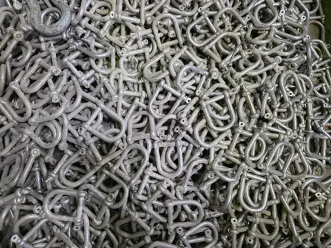 D-sluitingen harpsluitingen (shackles) Partij D-Sluitingen / Harpsluitingen – Verzinkt Staal – Diver