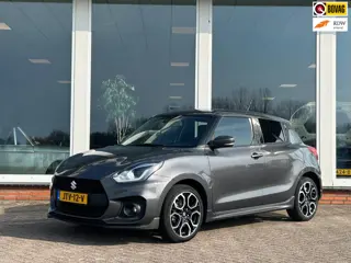 Suzuki Swift 1.4 Sport Smart Hybrid - Navi - Camera - 17 inch