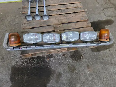 Hibar Kelsa RVS Lichtbalk HiBar RVS Lichtbalk – LED Breedtelampen – 2x Oranje Zwaailampen – Truck / 