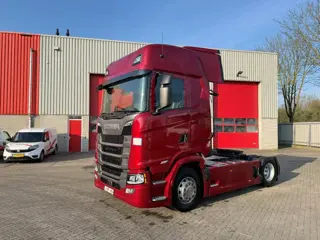 Scania SUPER 560S / ENGINE RUNNING / RETARDER / OVERDRIVE / !!!ONLY:56962 KM!!! / DOUBLE TANK / PARK