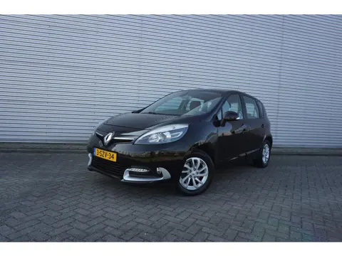 Renault Scénic 1.2 TCe Bose 1e Eigenaar - Climate / Navi / Cruise / Parkeers. / Trekhaak / Elektr. r