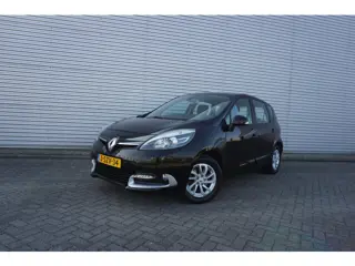 Renault Scénic 1.2 TCe Bose 1e Eigenaar - Climate / Navi / Cruise / Parkeers. / Trekhaak / Elektr. r