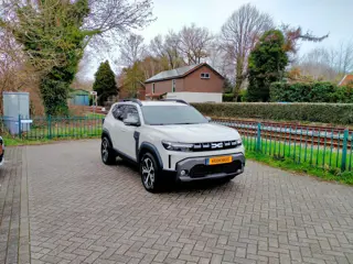 Dacia DUSTER 1.6 Hybrid 140 Journey luxe uitv. 360 cam trekhaak ALLINPRIJS