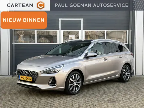 Hyundai i30 Wagon 1.4 T-GDI Comfort | Panoramadak | dodehoek | Camera | Stoel verwarming |
