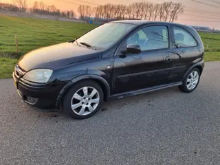 Opel Corsa 1.2-16V Silverline