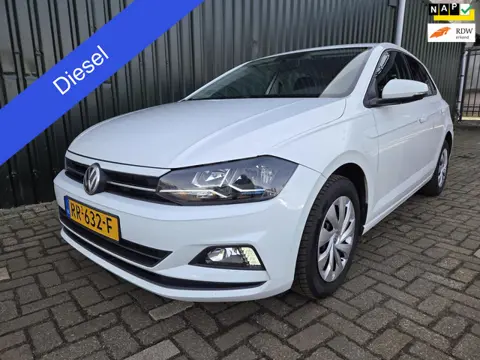 Volkswagen Polo 1.6 TDI Comfortline NAVI
