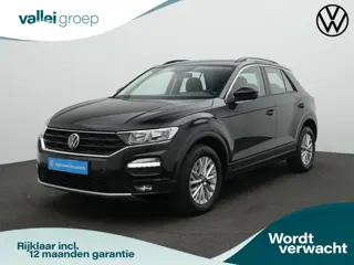 Volkswagen T-Roc 1.0 TSI 110 pk Style | Trekhaak | Navigatie | Adaptive Cruise | Parkeersensoren voo