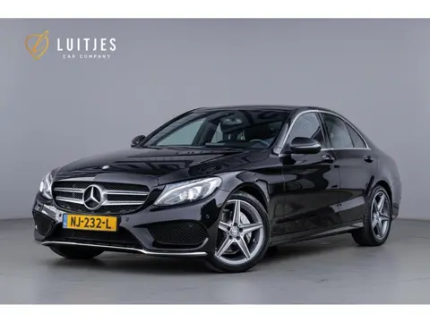 Mercedes-Benz C-Klasse C180 AMG Sport I Slechts 48.000km I Org.NL I 1e-eig. I Leder I Camera I 18'' 