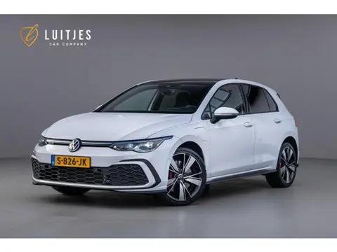Volkswagen Golf 1.4 eHybrid GTE I BTW I PANO I IQ.LIGHT I Head-up I Camera