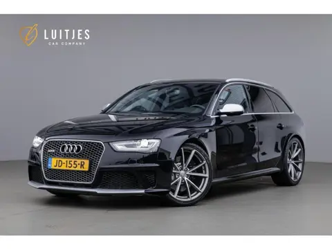 Audi A4 Avant RS4 4.2 V8 450pk quattro I Carbon I Panorama I B&O I Schaalstoelen I Dealer-onderhoude