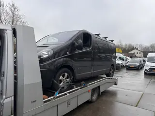 Renault Trafic 2.0 dCi T29 L2H1 DC Générique Motor Defect.Airco.Navi