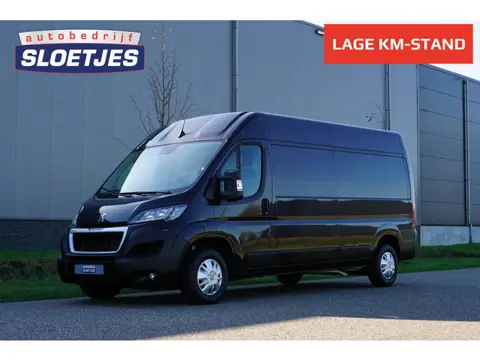 Peugeot Boxer 335 2.2 BlueHDi 140 L3H2 Premium in Topstaat |1e eigenaar |Camera |Cruise |Navi |Airco