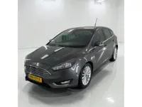 Ford Focus 1.0 Titanium LED Allseason keyless APK