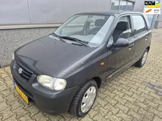 Suzuki Alto uit 2004 met APK geldig tot 02-12-2026 Een fijne en zuinig rijdende 5 deurs Alto