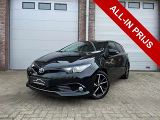 Toyota Auris 1.8 Hybrid Black Edition Go Dealer oh/Navi/Camera/Cruise control/Garantie