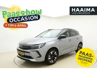 Opel Grandland 1.2 Turbo Ultimate 130 PK | Navigatie | Stoel & Stuurverwarming | Camera | Keyless | 