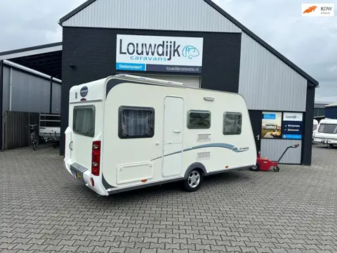 CARAVELAIR Brasilia 440 ’11 (Vastbed, Rondzit)