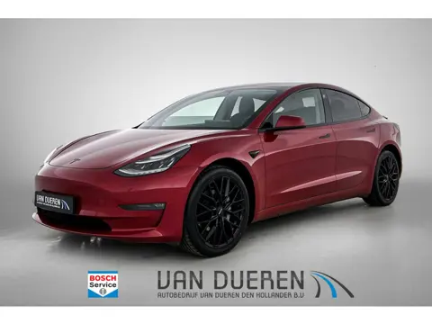Tesla Model 3 Long Range AWD 75 kWh 19”, Panorama, Leder