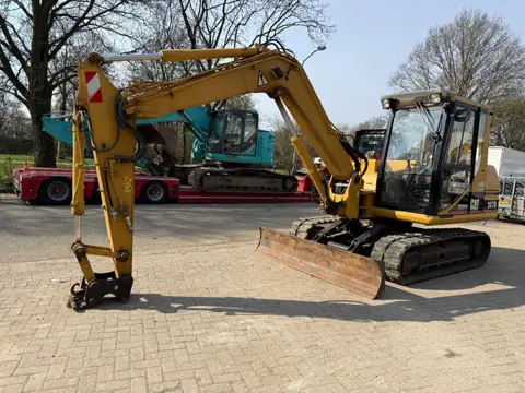 Caterpillar 307B (bj 2000)