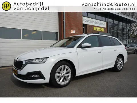 Škoda Octavia Combi 1.0 TSI BUSINESS EDITION ORIGINEEL NL DEALER ONDERHOUDEN CAMERA VIRTUEEL COCKPIT