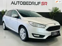 Ford Focus Wagon 1.0 Titanium Cruise Controle! Parkeersensoren! Automatisch inparkeren!