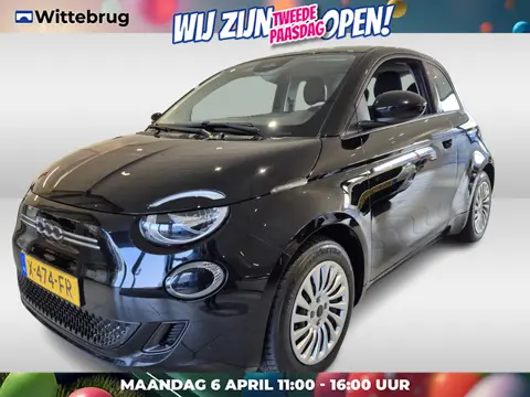 Fiat 500 Urban 42 kWh | Climate Control | Navigatie via Apple Carplay of Android Auto | Cruise Contr