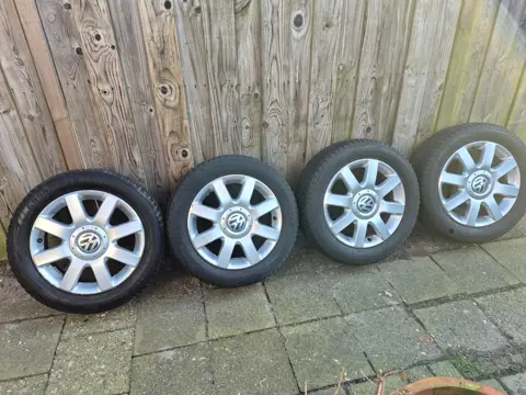 4 seizoenen banden op velg