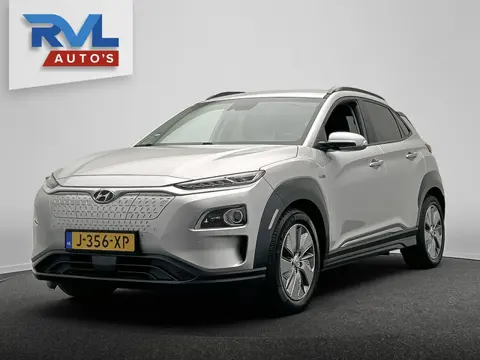 Hyundai Kona EV Premium 64 kWh | Leder | Camera | Stoelverwarming/Koeling | Origineel NL
