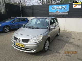 Renault Scénic 2.0-16V Dynamique +Airco +Nieuwe Apk