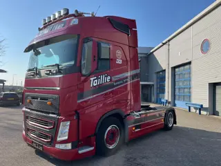 Volvo FH4-460 / VEB+ / DOUBLE TANK / I-PARKCOOL / TUV:09-12-2026 / SMART TACHO / FULL-SPOILER / FRID
