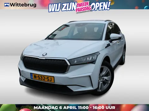 Škoda Enyaq iV 60 180pk / Navigatie / digital cockpit / LM 19 inch / Parkeersensoren A