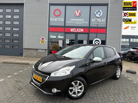 Peugeot 208 1.2 VTi Style