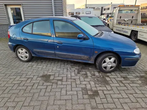Renault Mégane 1.6-16V RXI