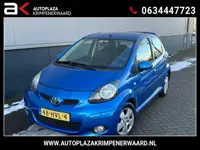 Toyota Aygo 1.0-12V Dynamic Blue Carplay Airco Elektrische Ramen Nieuwe Apk