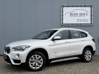 BMW X1 sDrive20i High Executive Automaat/Trekhaak/Leer/Navi.