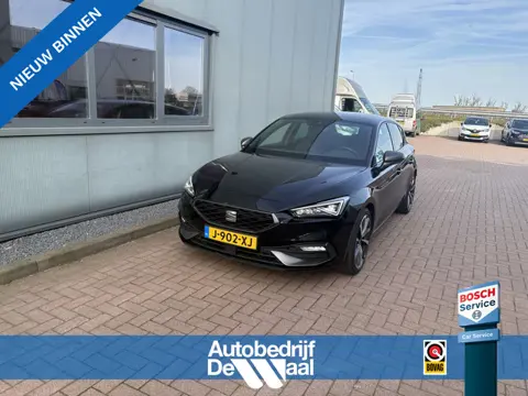 SEAT Leon 1.5 TSi 150pk FR Launch Edition CAMERA/KEYLESS/CARPLAY/ADAPT/CRUISE/PDC/18INCH