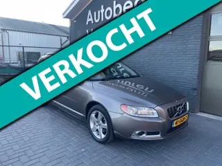 Volvo V70 1.6 T4 Limited Edition automaat front camera schuifdak stoelverwarming