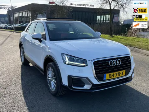 Audi Q2 35 TFSI CoD Design Pro Line, Aut, Trekhaak, Stoelverw, Pdc, Schuifdak, Carplay, Navi, Geen i