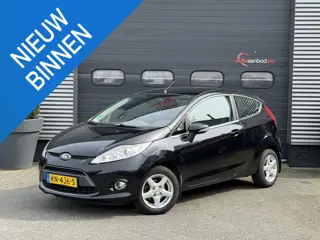 Ford Fiesta 1.4 Trend | Airco | Parkeersensoren | Lichtmetalen Velgen | Climate Control |