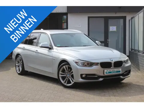 BMW 3-serie Touring 316i High Executive Leder, Navigatie, Elek Achterklep, 18",
