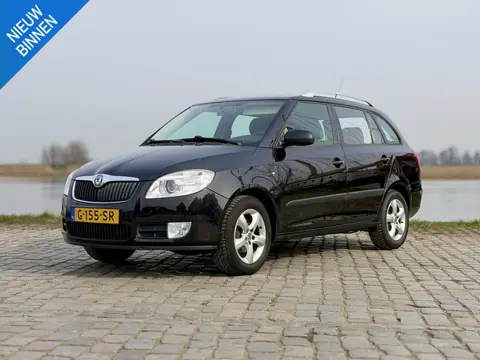 Skoda Fabia Combi 1.2-12V Go|Stoelverwarming|Parkeerhulp|Cruise