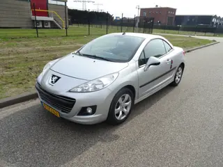 Peugeot 207 CC 1.6 VTi