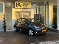 Toyota Aygo 1.0 VVT-i x-play |5drs|Airco|Cam|Navi|