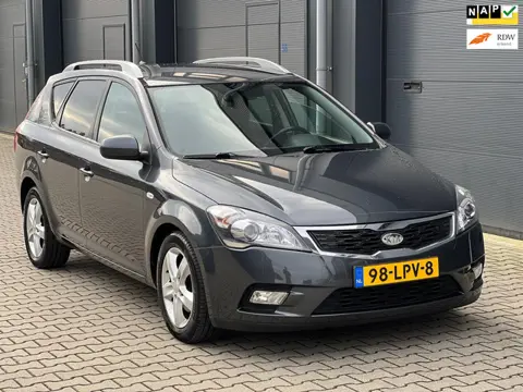Kia Cee'd 1.4 CVVT X-ecutive Bj010 Navi Lmv Clima